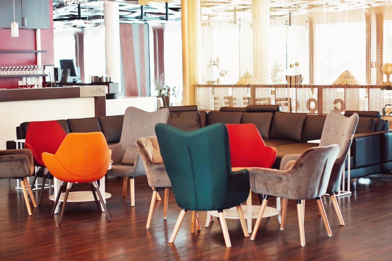 Bergwirtschaft Wilder Mann Hotel Und Restaurant Dresden Eksteriør bilde