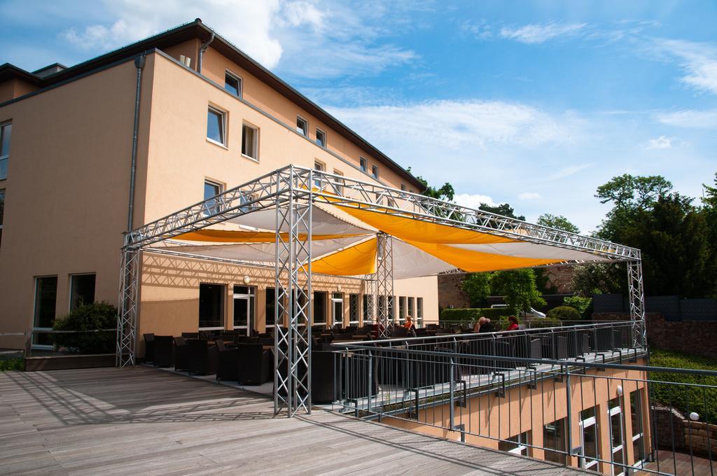 Bergwirtschaft Wilder Mann Hotel Und Restaurant Dresden Eksteriør bilde